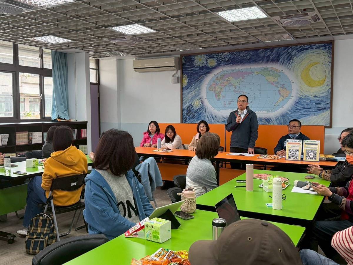 北市教育局鍾德馨主秘表示，理財教育是培養學生由生活中自我負責、生活經營的能力

