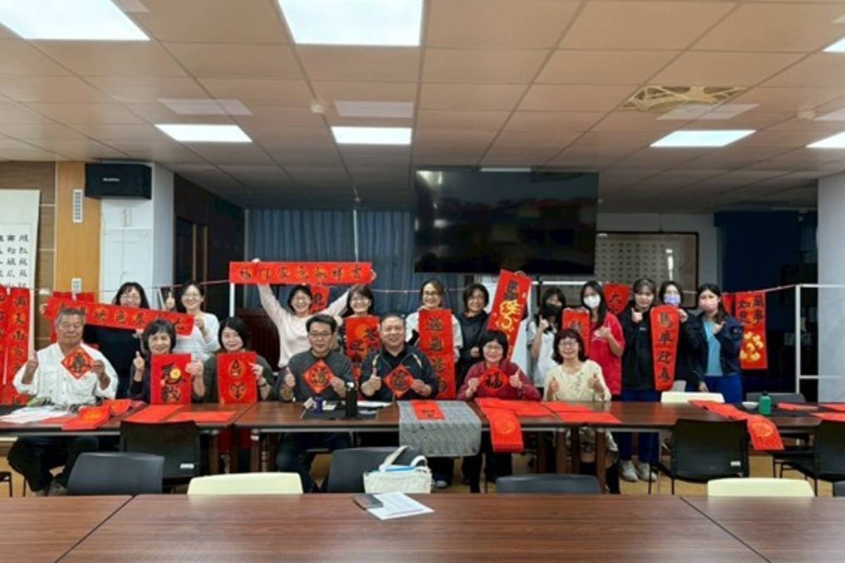 臺東高商文字之美2026年大師揮毫慶金馬活動。