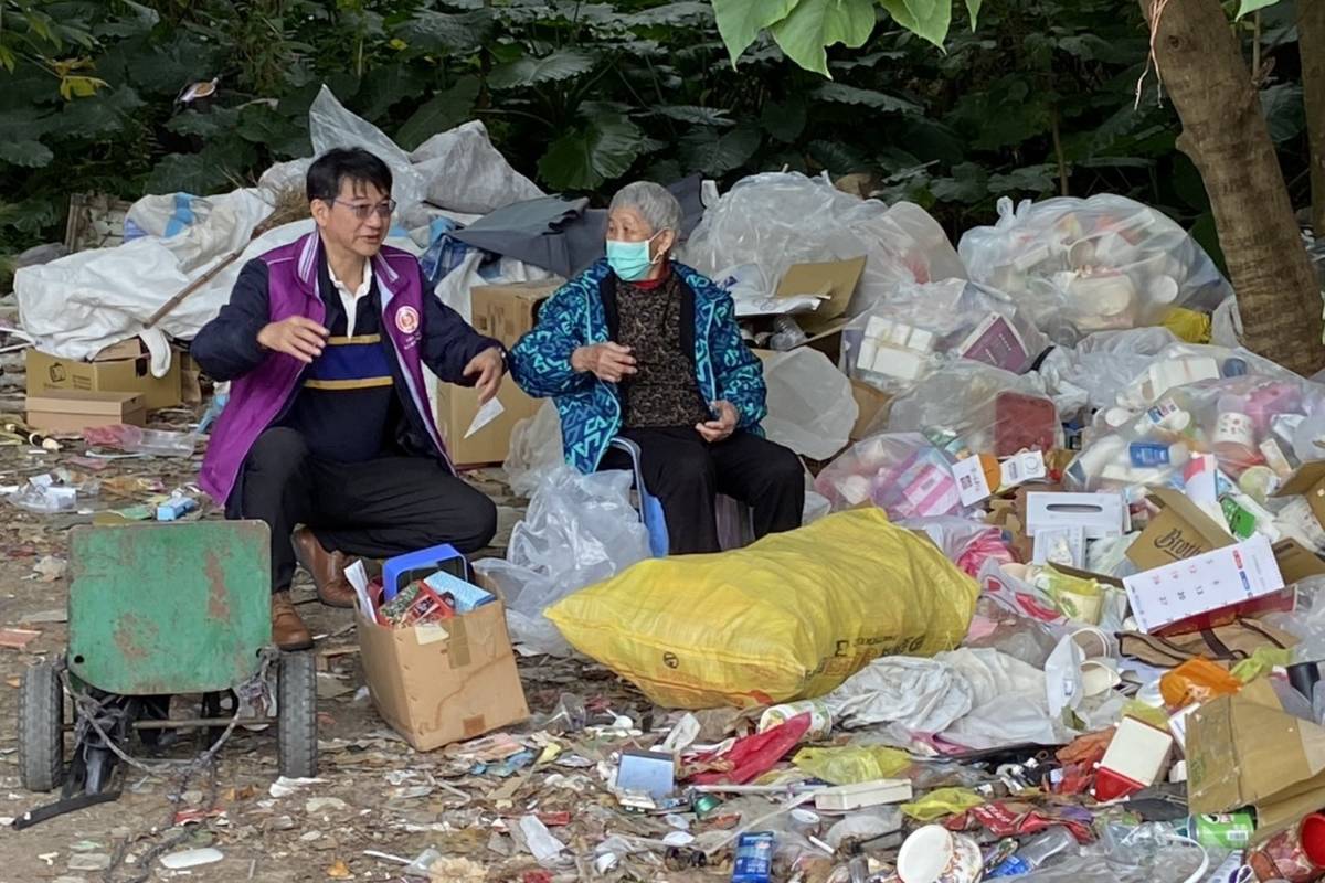 訪視關懷弱勢長輩