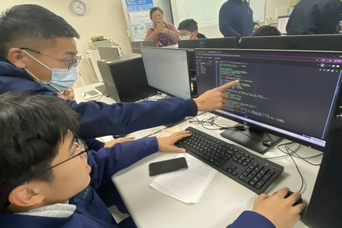 光華高工師生大跨階段到國立大學享受頂尖的教育資源（圖:光華高工提供）