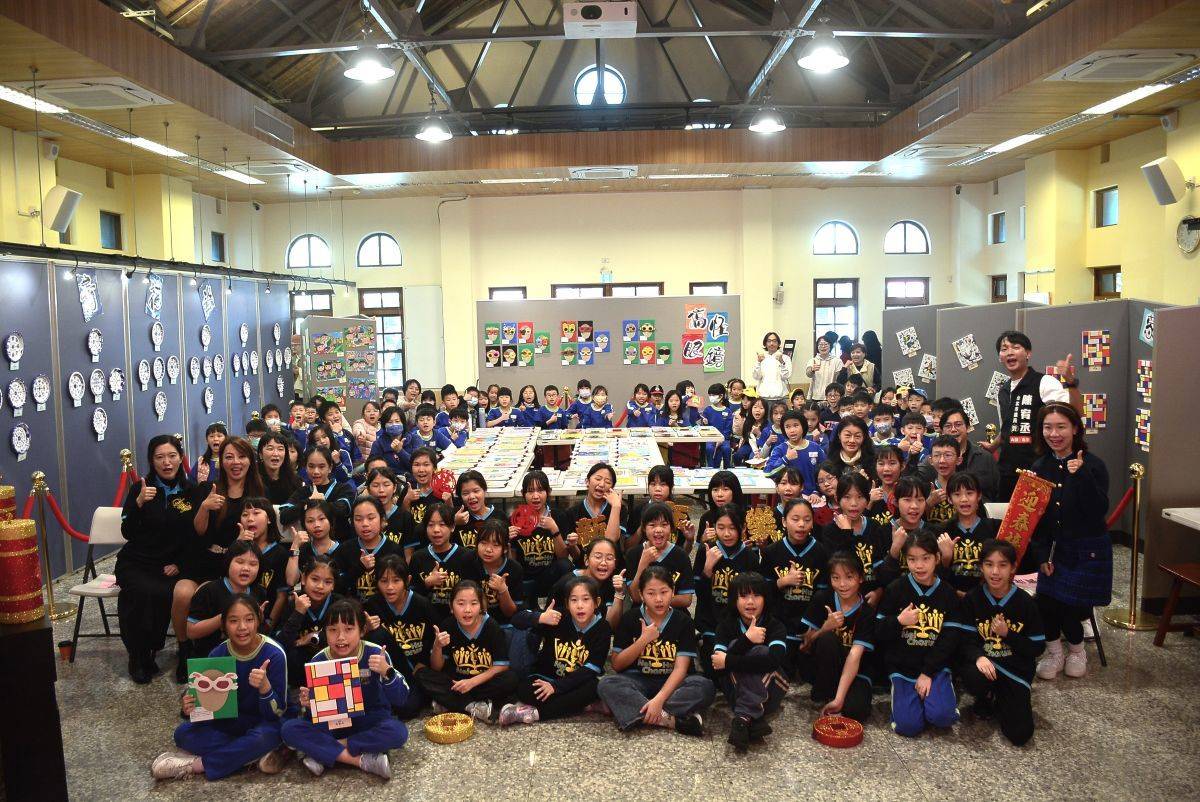 內湖國小114學年度學生美展展出三至六年級學生作品