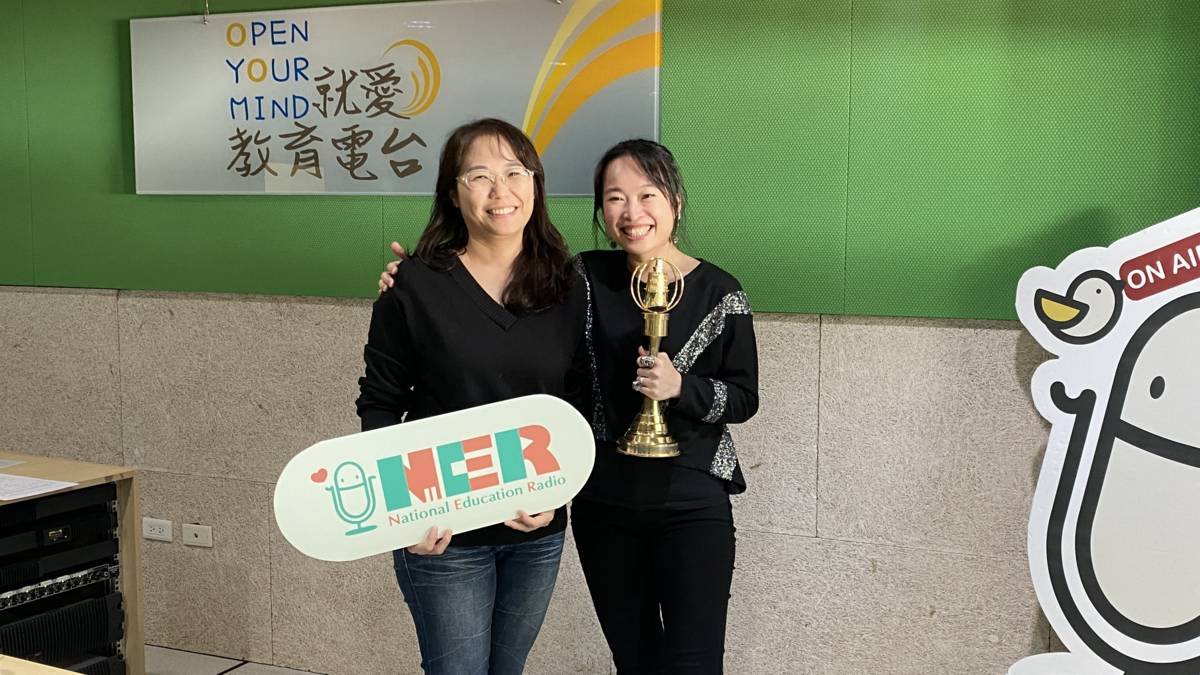 藝術家蔡慧盈以行為藝術表達自己對社會與環境的觀察