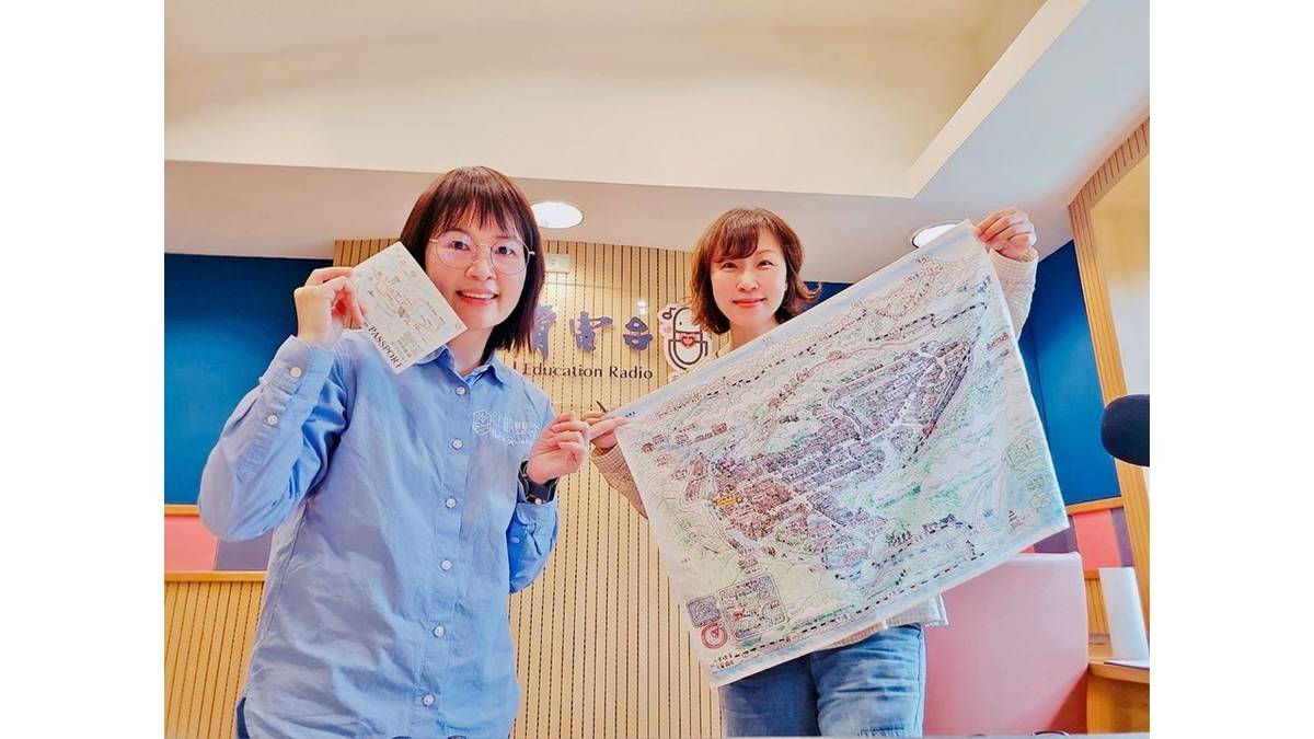 小風與簡淑慧合影