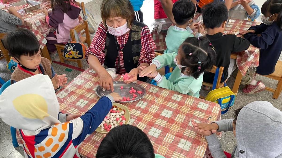 屏東光春非營利幼兒園