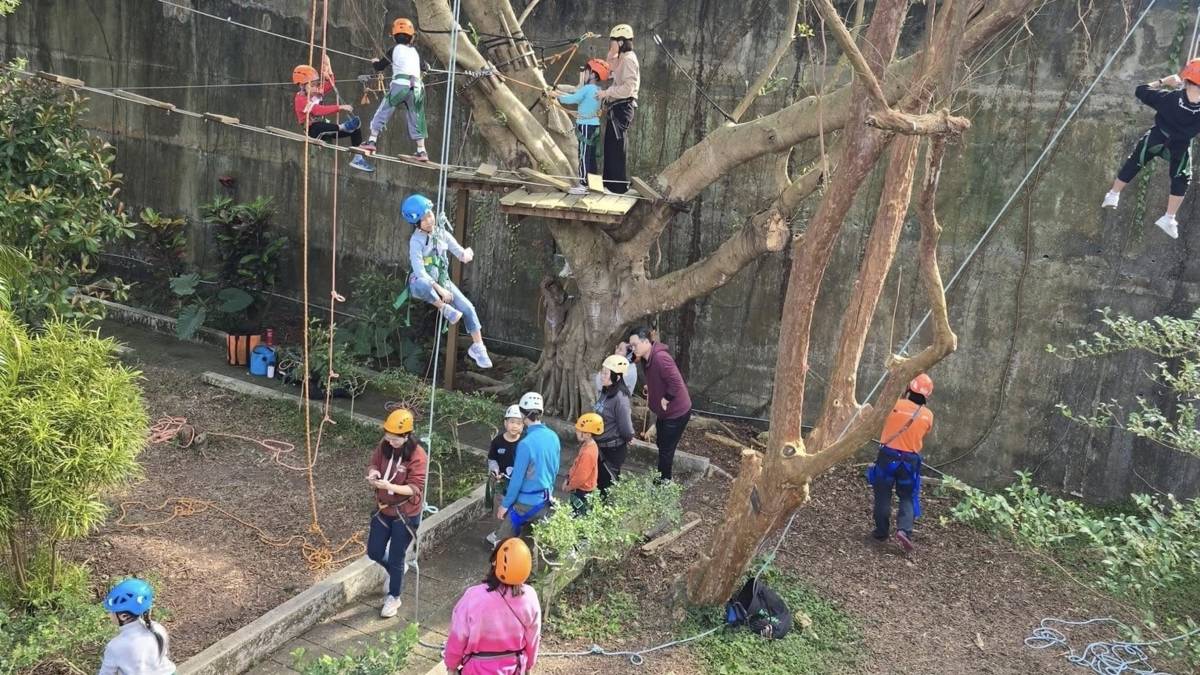 113學年度視力保健績優學校遴選＿臺北市士林區雙溪國民小學＿攀樹課程