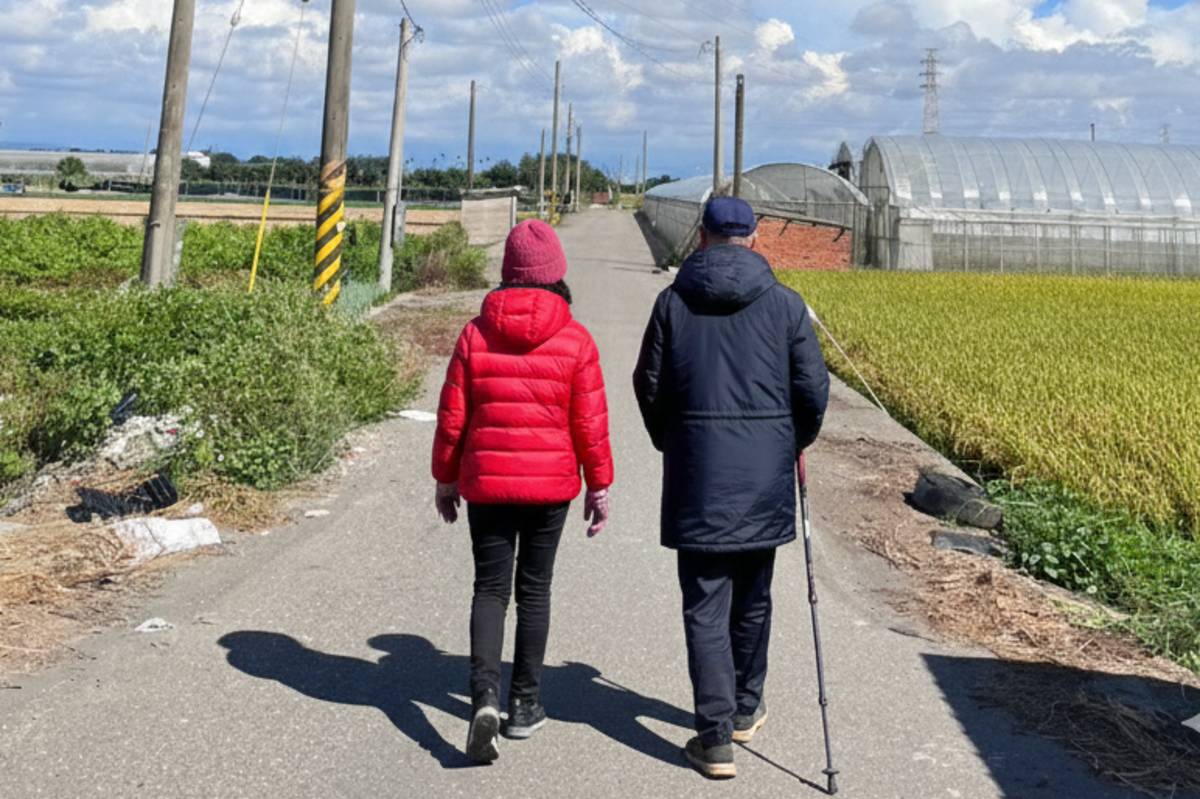 近期寒流接連報到，氣溫劇烈變化對高齡長者構成嚴峻挑戰。(僅示意，非當事者)