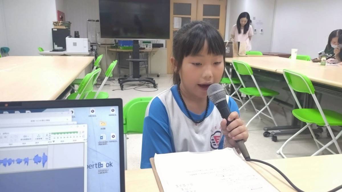 校園小主播：月津國小 李宸葦 同學 談 ~ 家鄉故事繪本

教育快易通：台南市教育局特幼科 邱于真 代理股長 談 ~ 資優教育。

