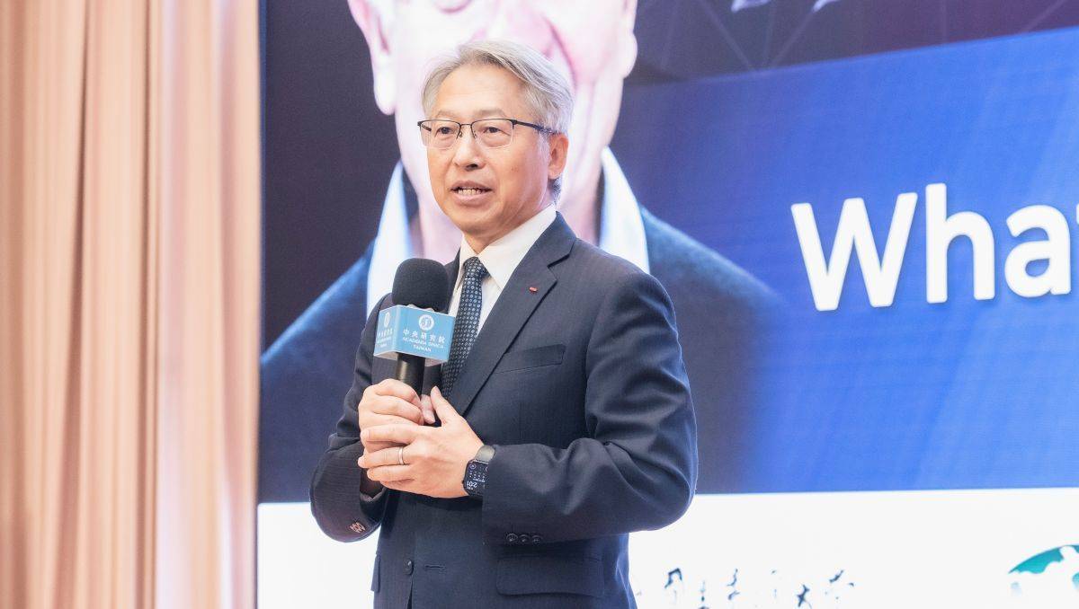 中研院廖俊智院長表示，納斯爵士是當代遺傳學與細胞生物學領域的頂尖學者(圖片提供:中研院)